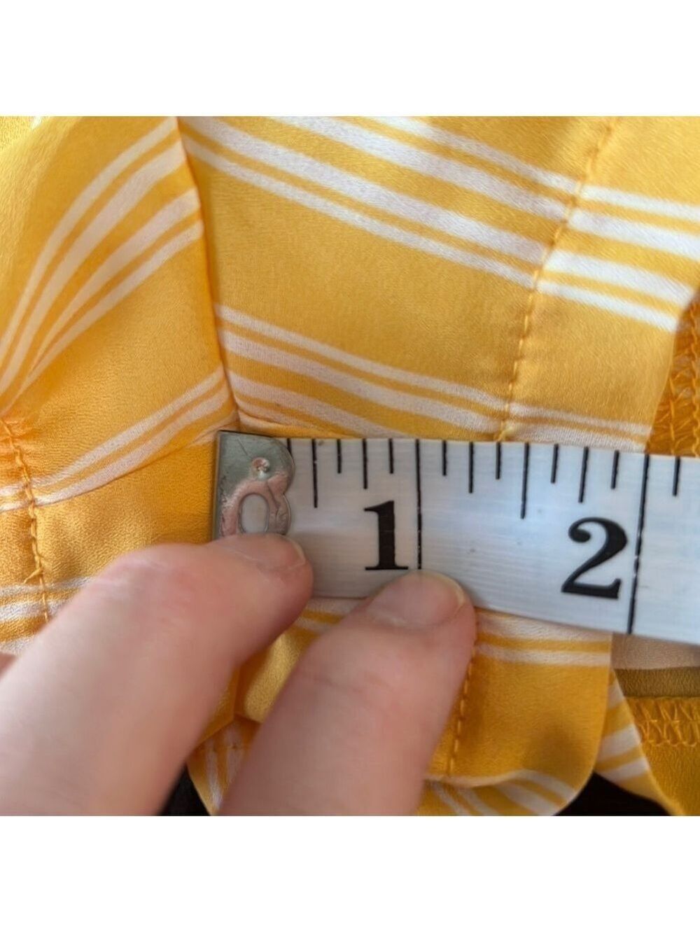 FOREVER 21 Yellow and White Striped Paper Bag High Rise Shorts Size Medium - Picture 10 of 11